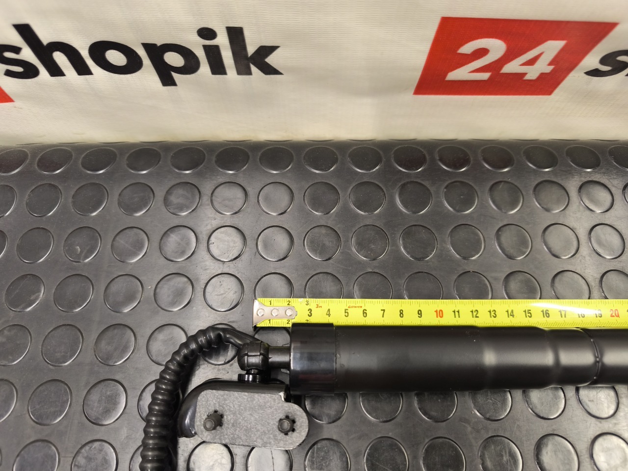 Амортизатор крышки багажника, 16000 рублей, Красноярск