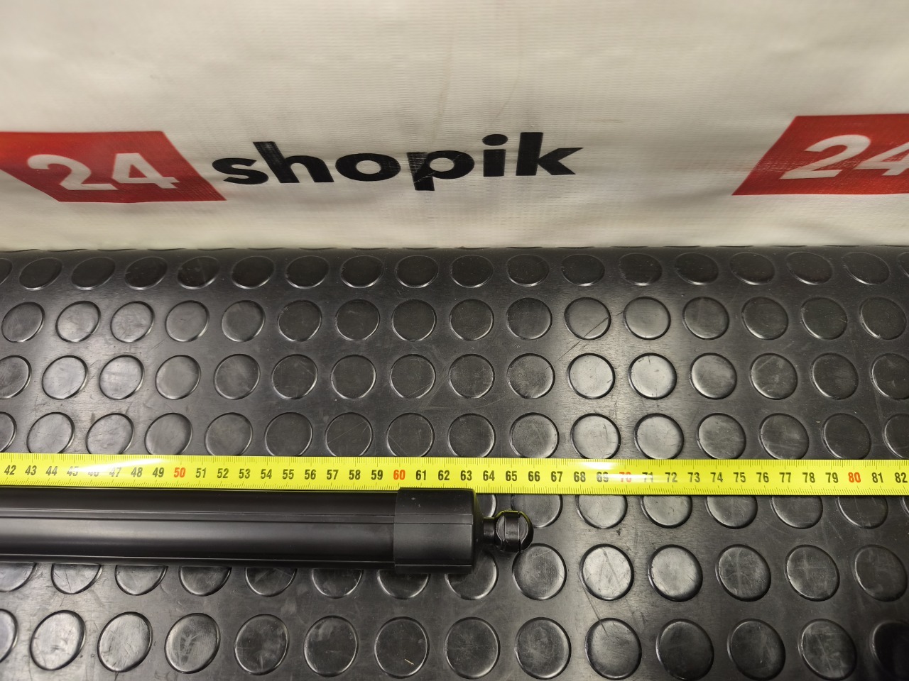 Амортизатор крышки багажника, 16000 рублей, Красноярск