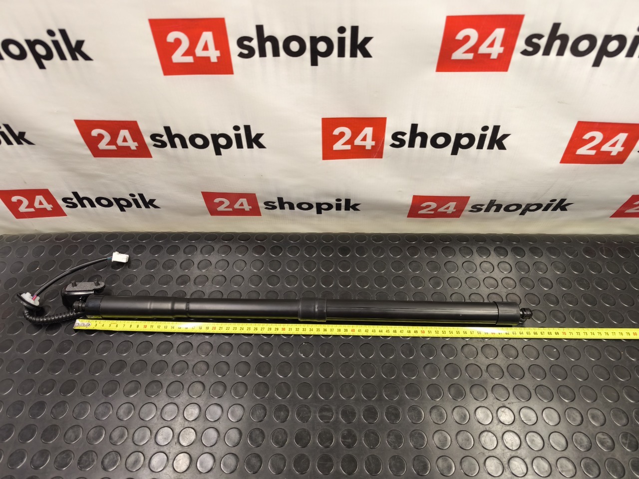 Амортизатор крышки багажника, 16000 рублей, Красноярск