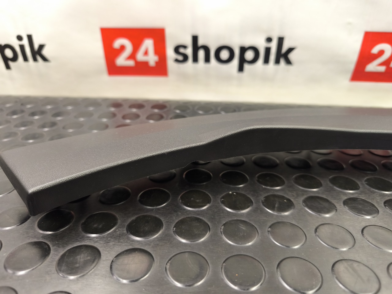 Накладка крыла, 4500 рублей, Красноярск