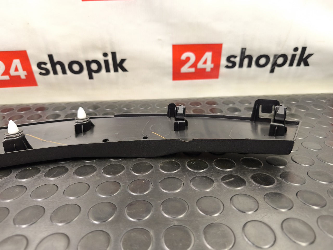 Накладка крыла, 4500 рублей, Красноярск