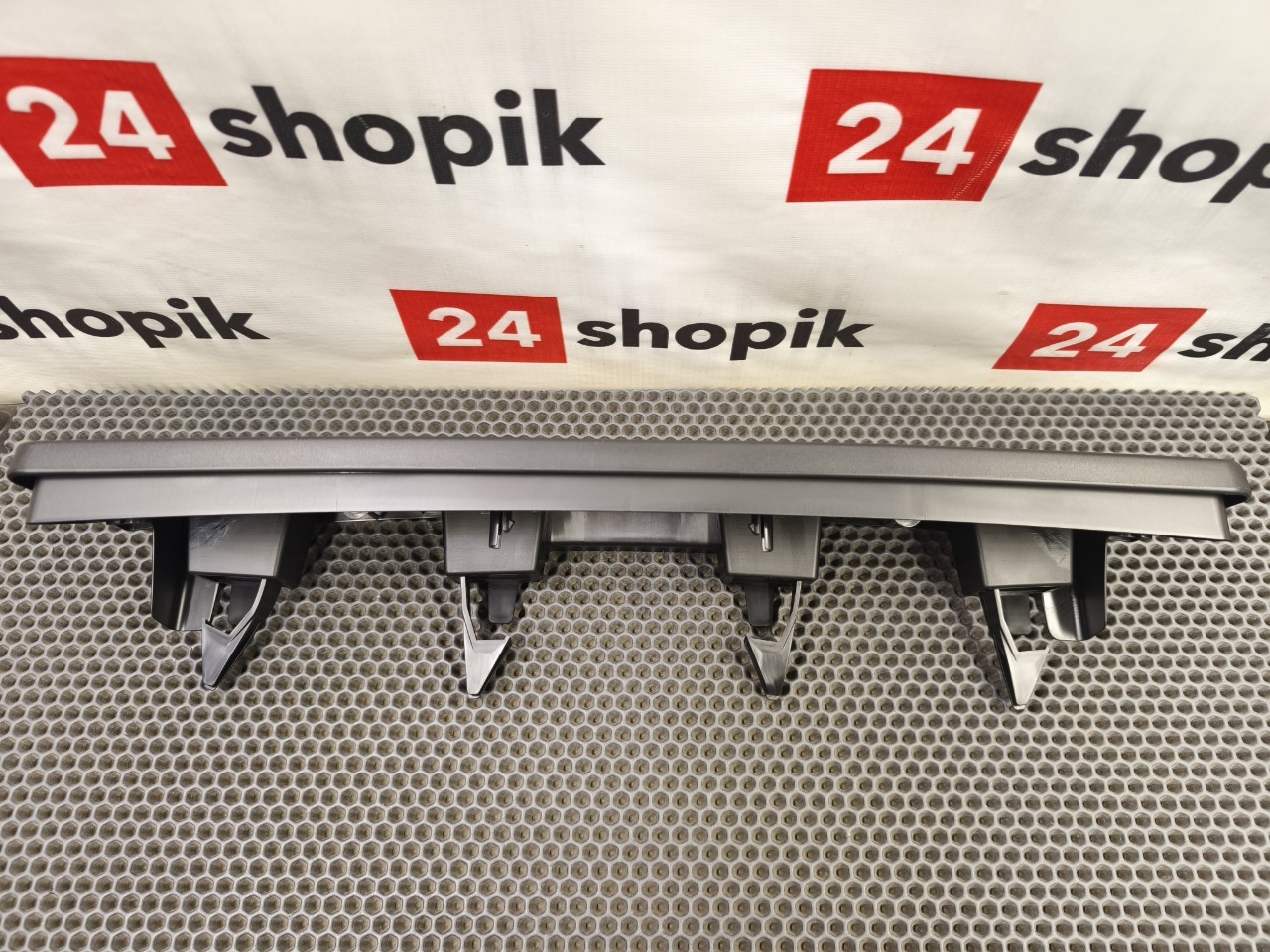 Рамка для крепления номера, 5500 рублей, Красноярск