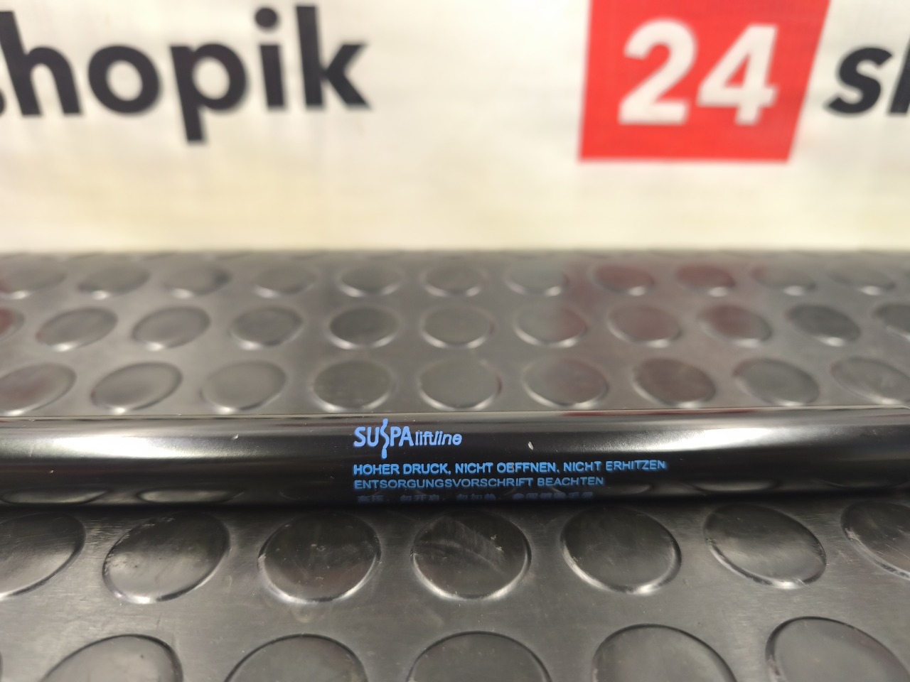 Амортизатор капота, 2500 рублей, Красноярск