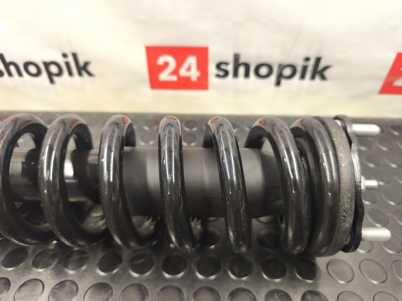 Амортизатор, 13000 рублей, Красноярск