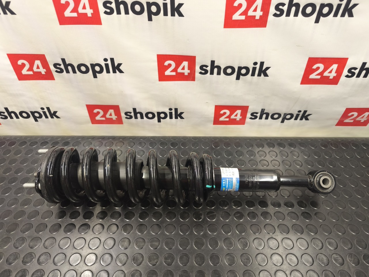 Амортизатор, 13000 рублей, Красноярск