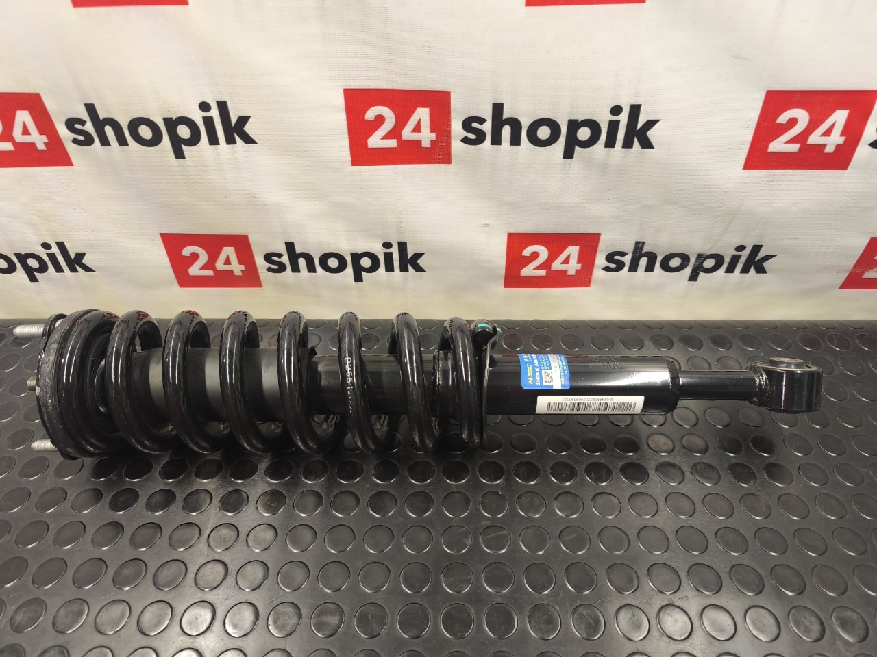 Амортизатор, 13000 рублей, Красноярск