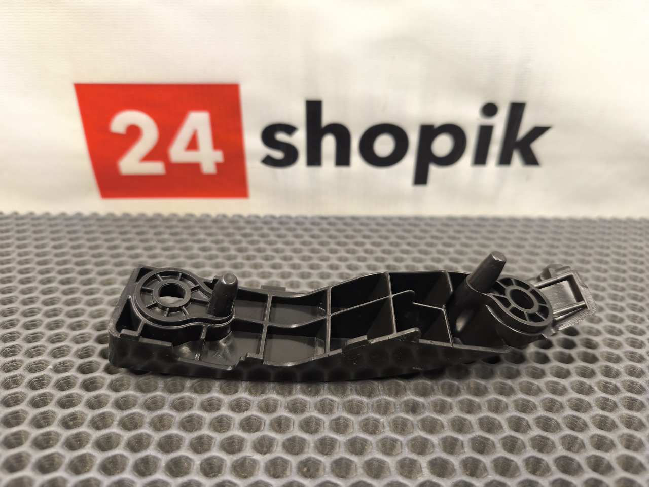 кронштейн бампера, 1300 рублей, Красноярск