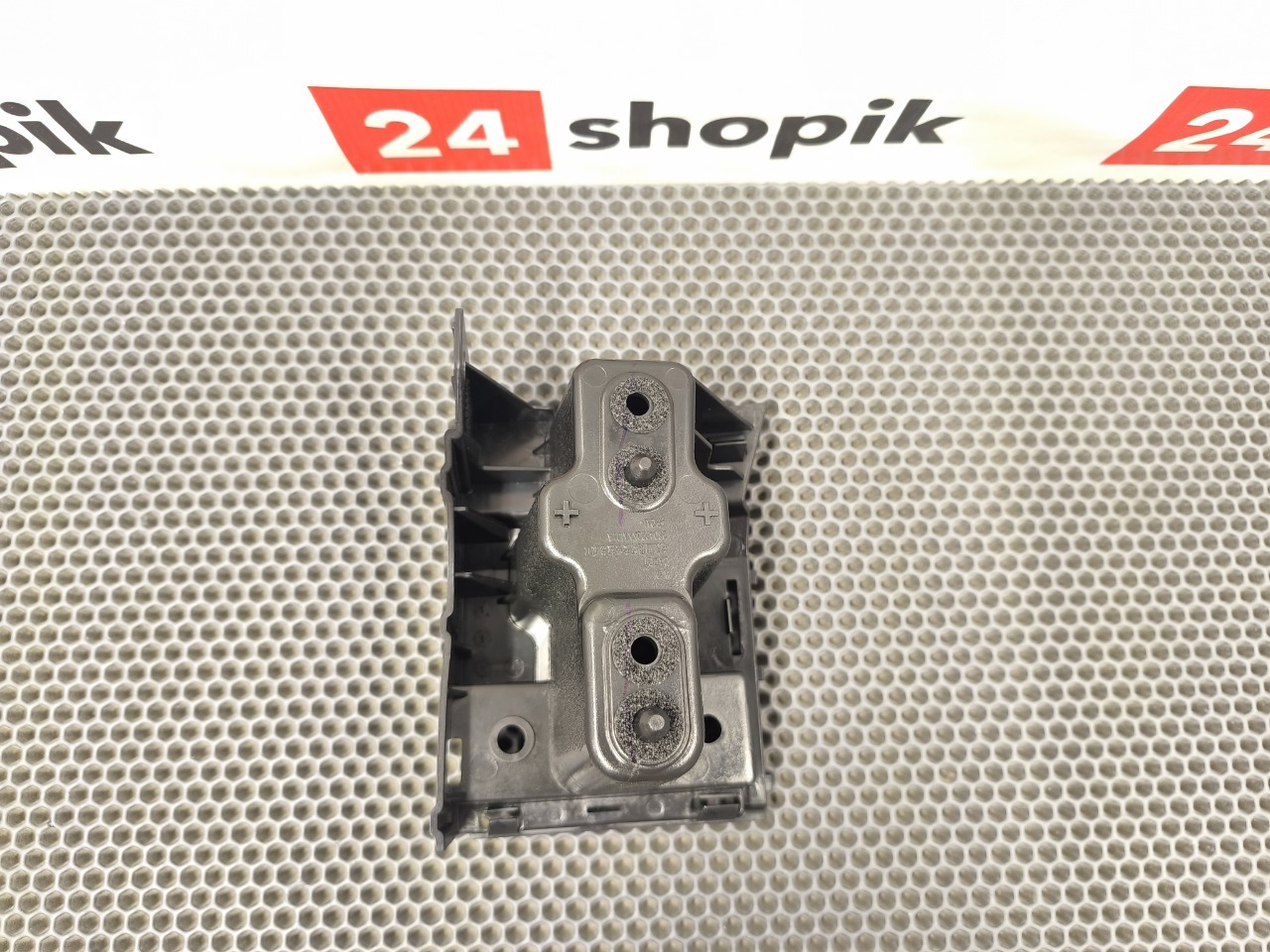 Кронштейн стоп-сигнала, 2800 рублей, Красноярск