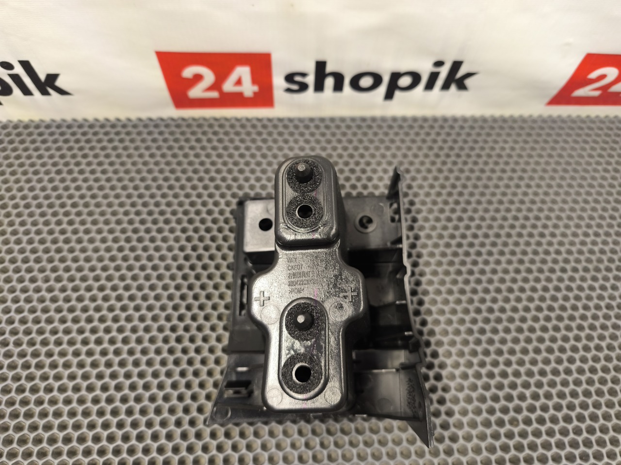 Кронштейн стоп-сигнала, 2800 рублей, Красноярск