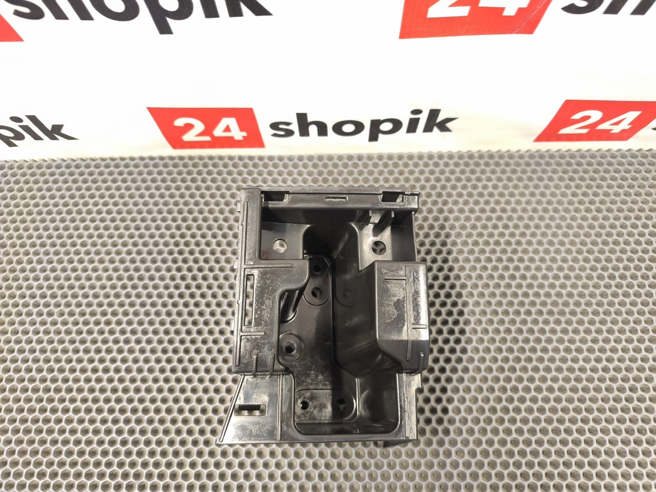 Кронштейн стоп-сигнала, 2800 рублей, Красноярск