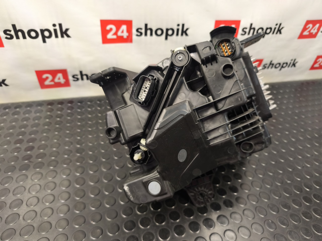 Фара, 39000 рублей, Красноярск