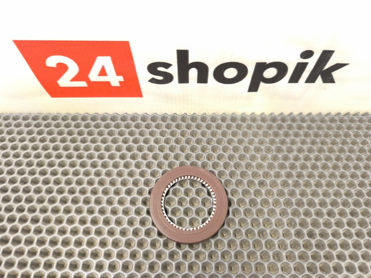 Сальник гидротрансформатора, 1000 рублей, Красноярск