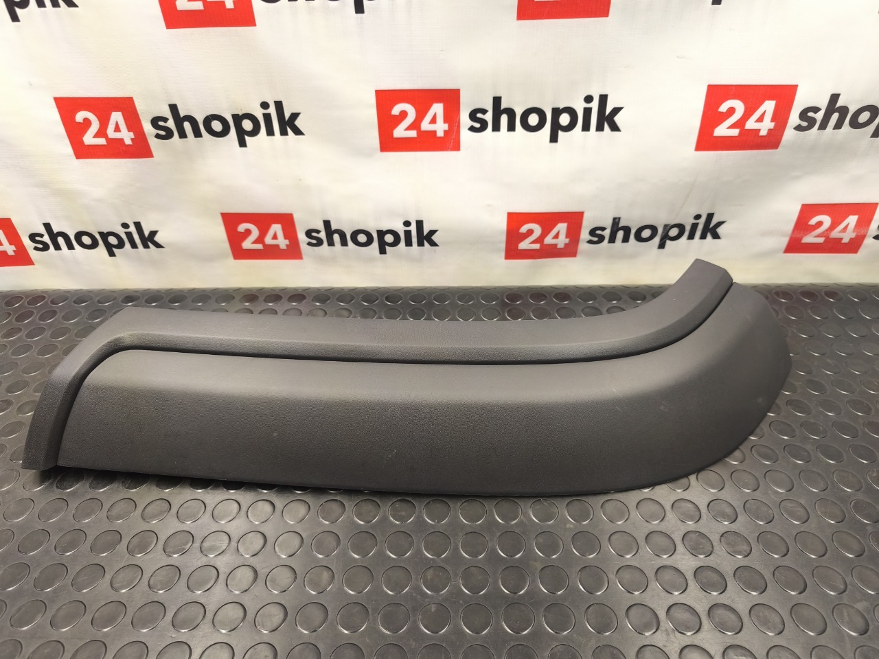 Накладка крыла, 4500 рублей, Красноярск