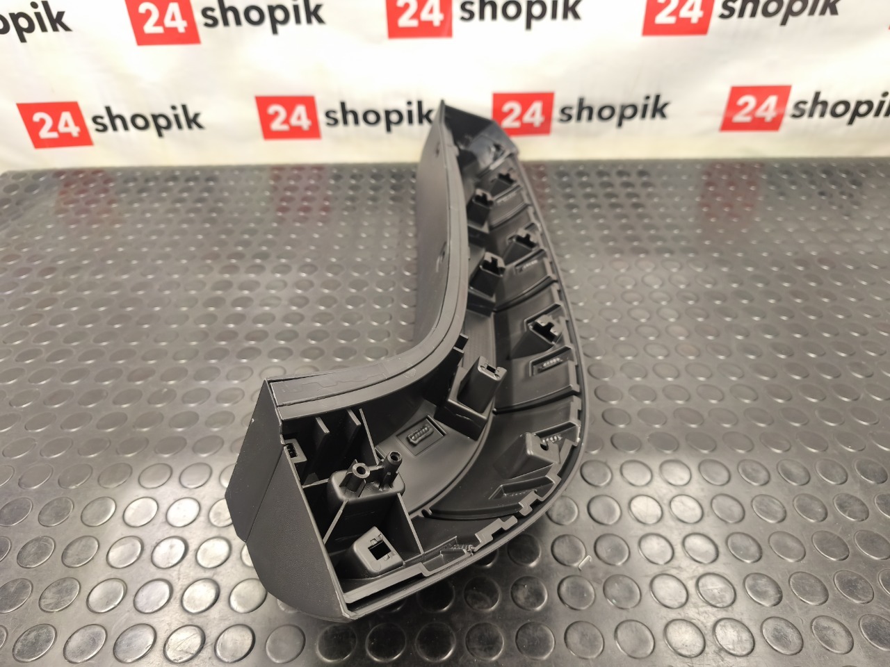 Накладка крыла, 4500 рублей, Красноярск