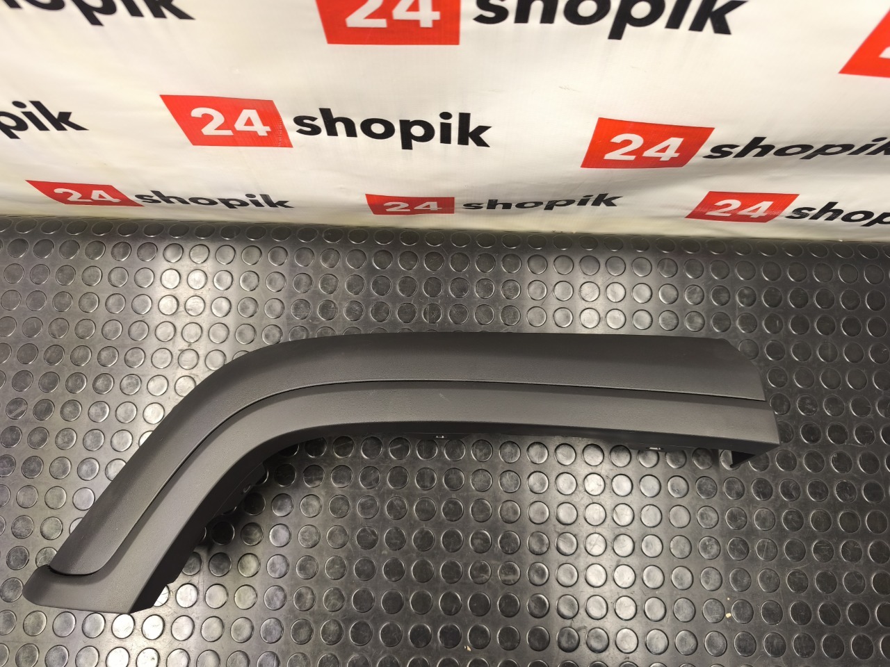 Накладка крыла, 5000 рублей, Красноярск