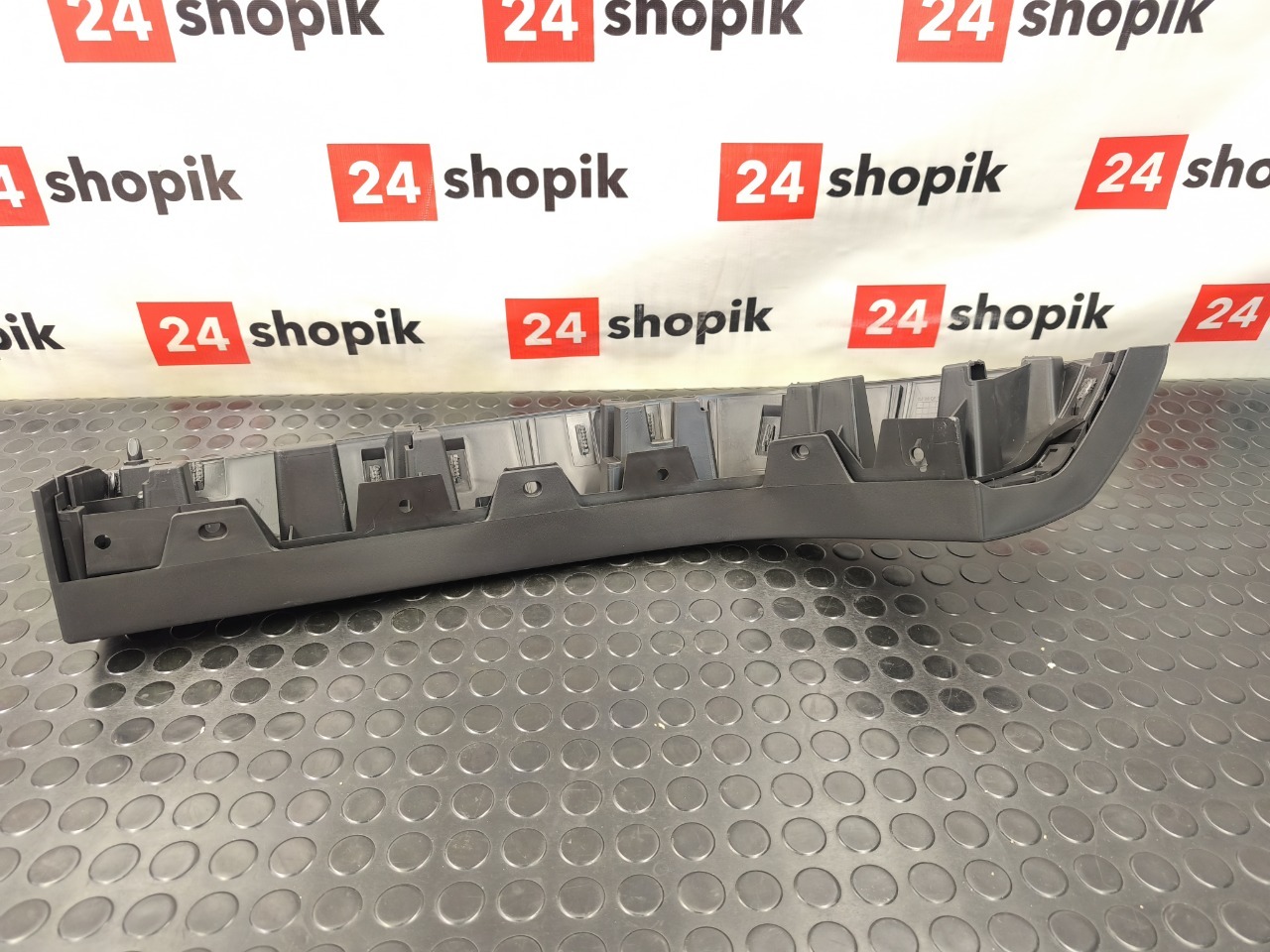 Накладка крыла, 5000 рублей, Красноярск