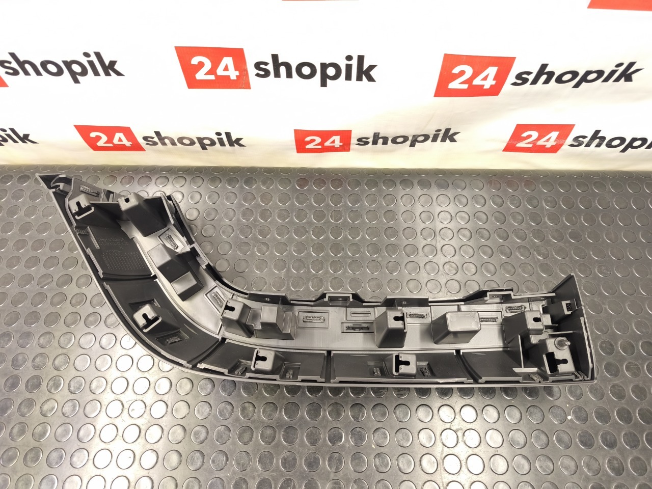 Накладка крыла, 5000 рублей, Красноярск