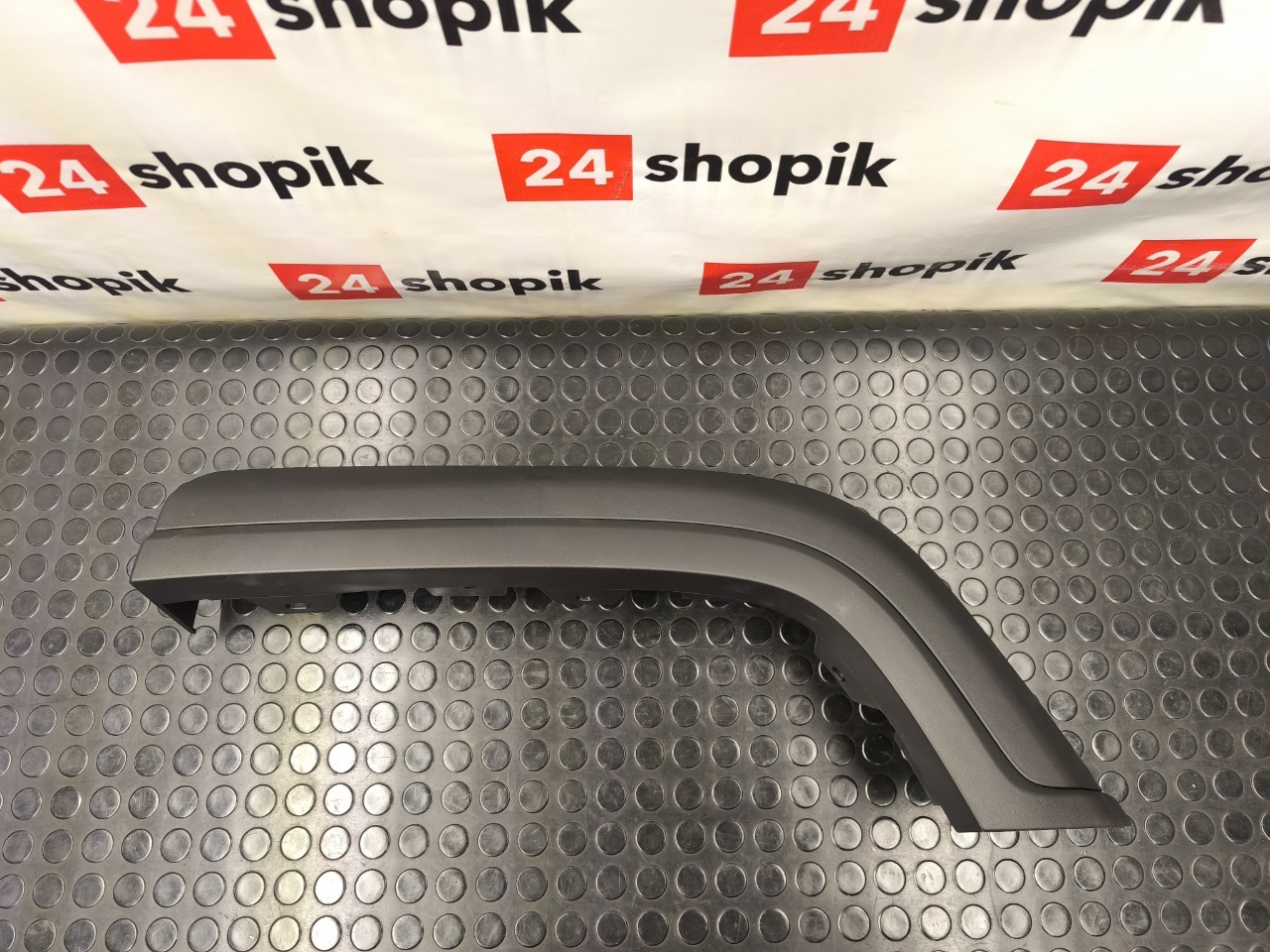 Накладка крыла, 5000 рублей, Красноярск