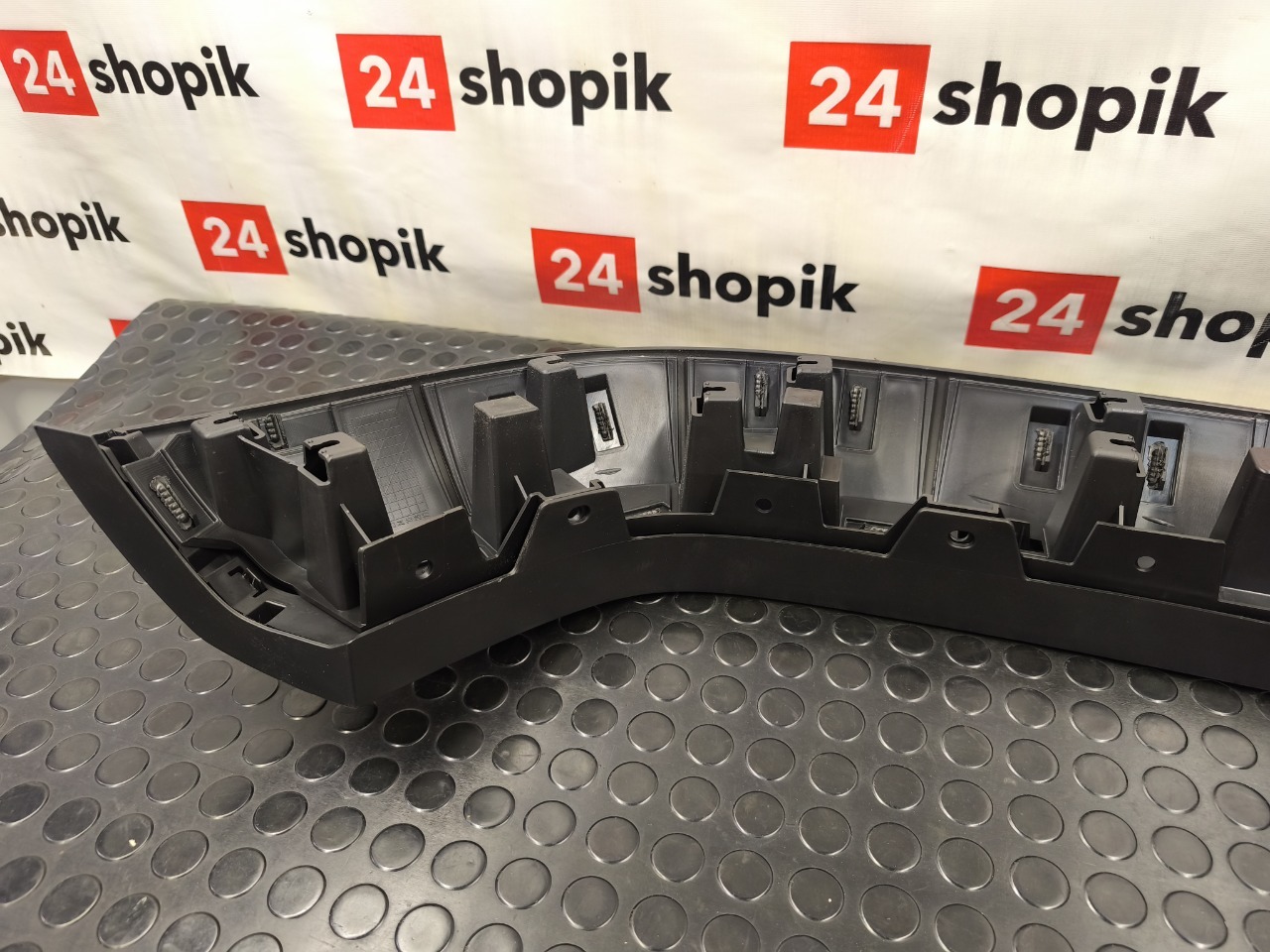 Накладка крыла, 5000 рублей, Красноярск