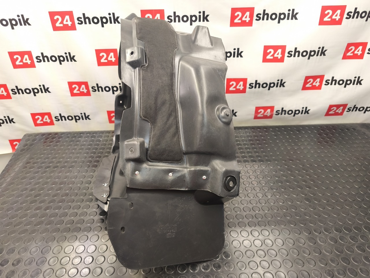 Подкрылок, 3000 рублей, Красноярск