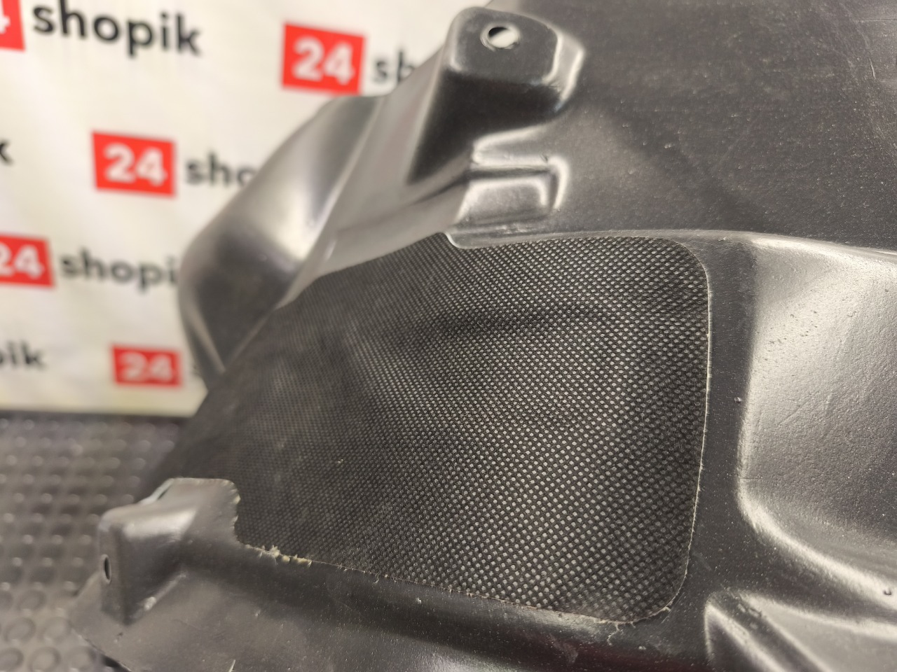 Подкрылок, 3000 рублей, Красноярск