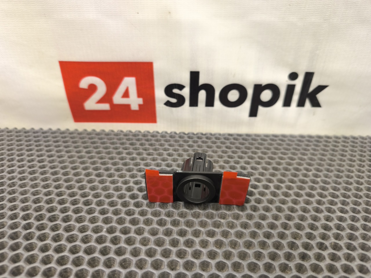 Кронштейн датчика парктроника, 2000 рублей, Красноярск