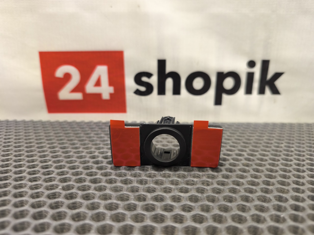 Кронштейн датчика парктроника, 2000 рублей, Красноярск