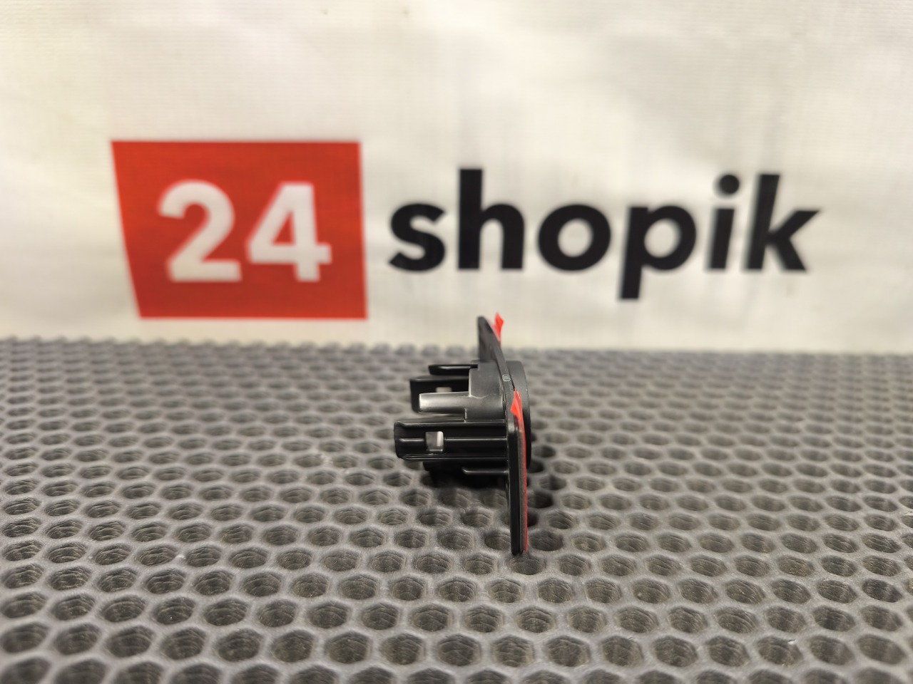 Кронштейн датчика парктроника, 2000 рублей, Красноярск