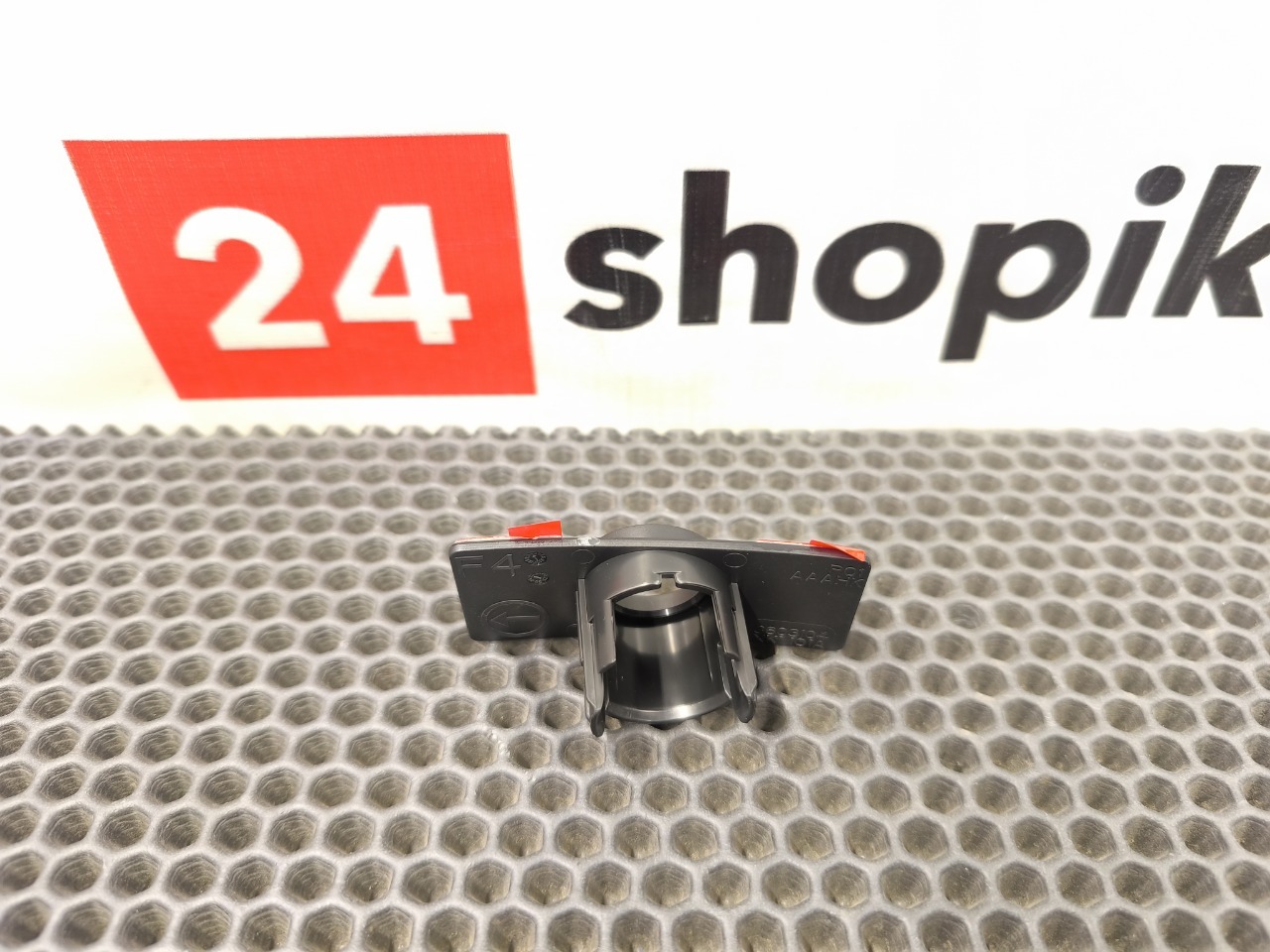 Кронштейн датчика парктроника, 2000 рублей, Красноярск