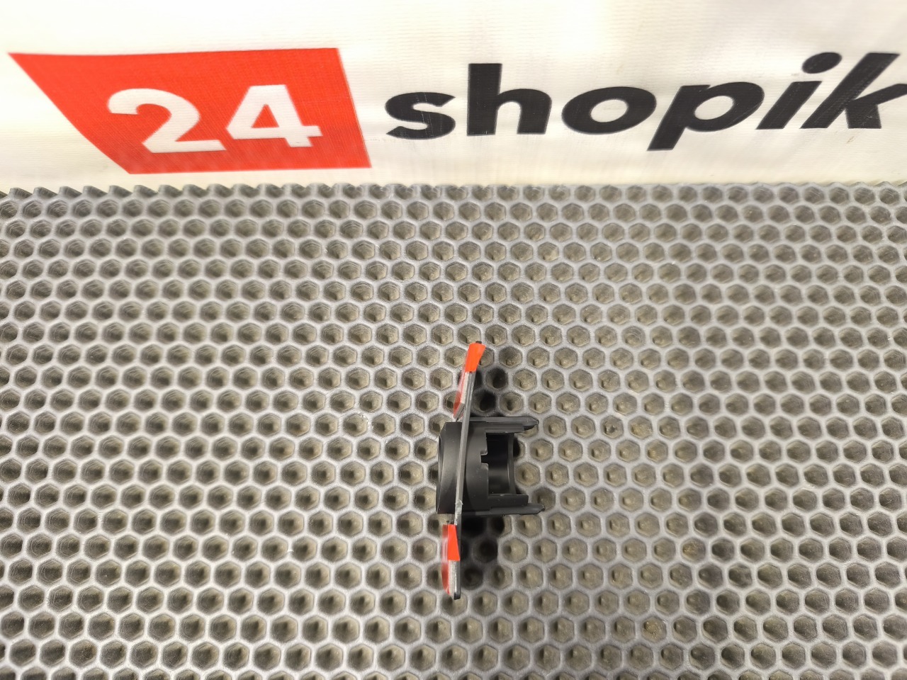 Кронштейн датчика парктроника, 2000 рублей, Красноярск