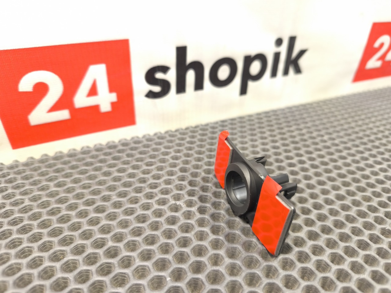 Кронштейн датчика парктроника, 2000 рублей, Красноярск