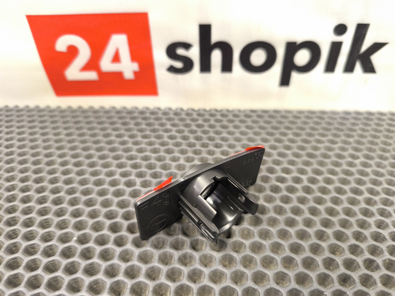 Кронштейн датчика парктроника, 2000 рублей, Красноярск