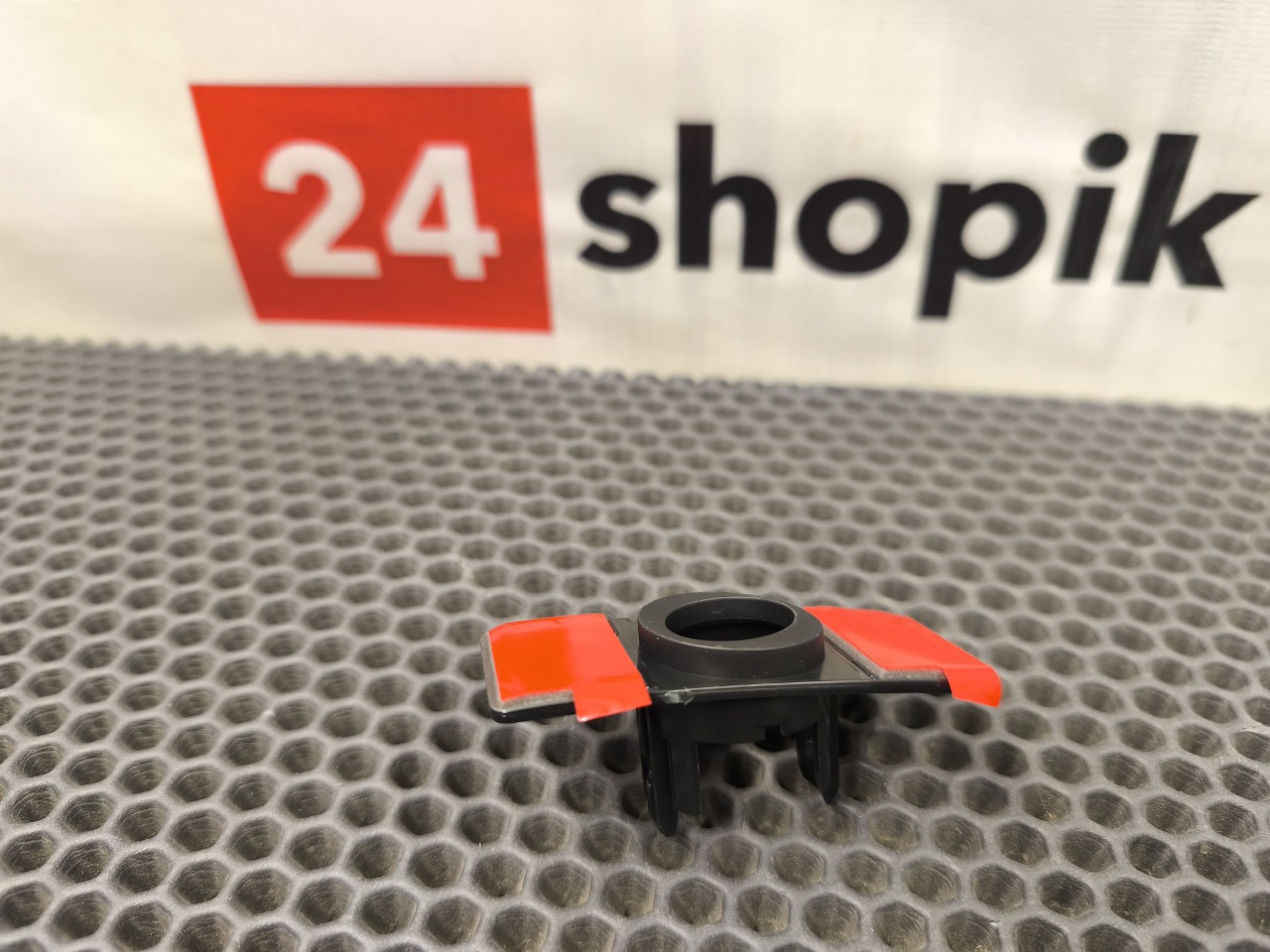 Кронштейн датчика парктроника, 2000 рублей, Красноярск