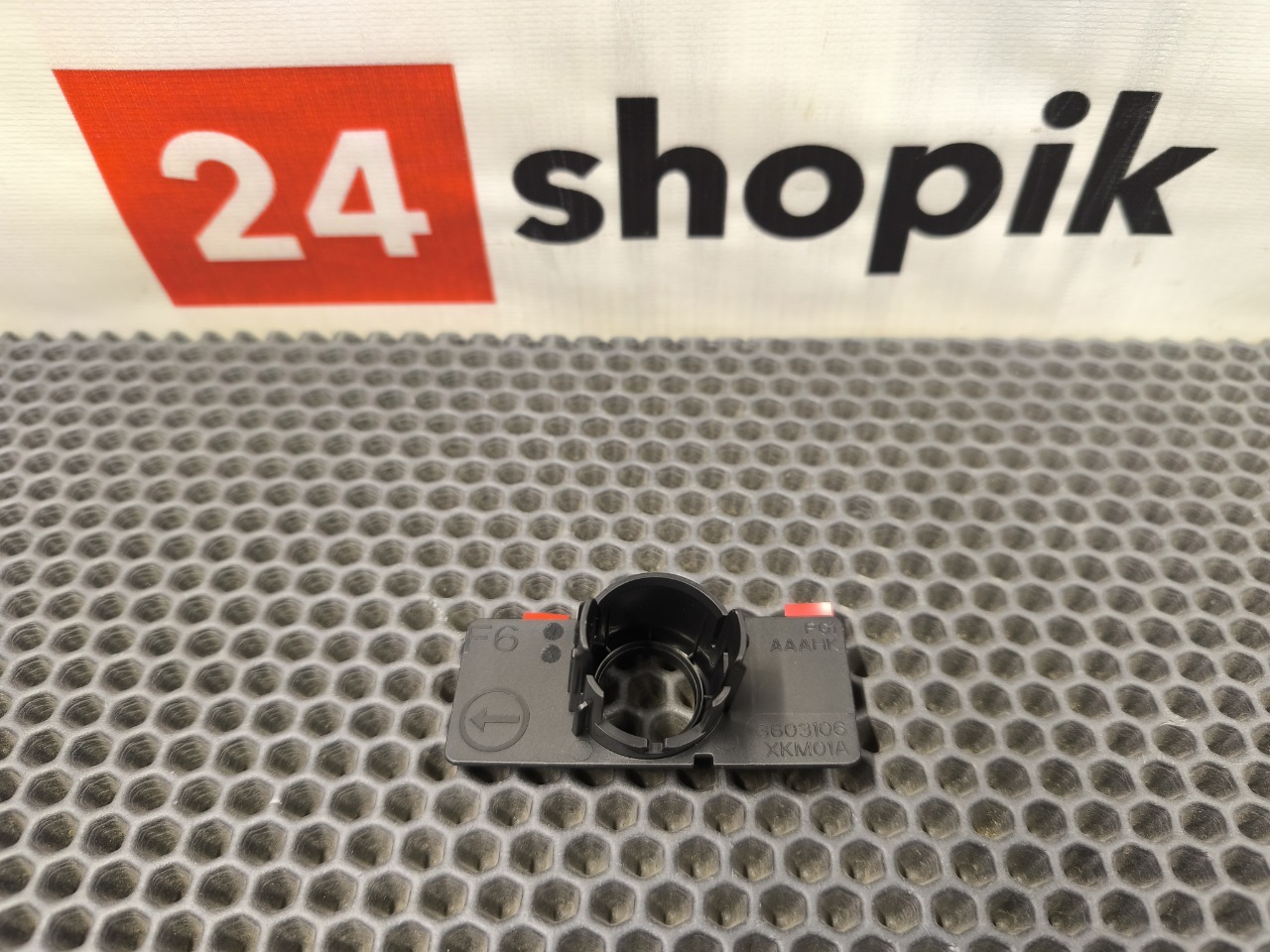 Кронштейн датчика парктроника, 2000 рублей, Красноярск