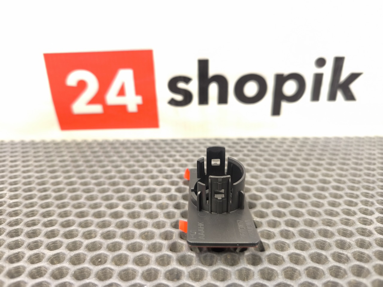 Кронштейн датчика парктроника, 2000 рублей, Красноярск