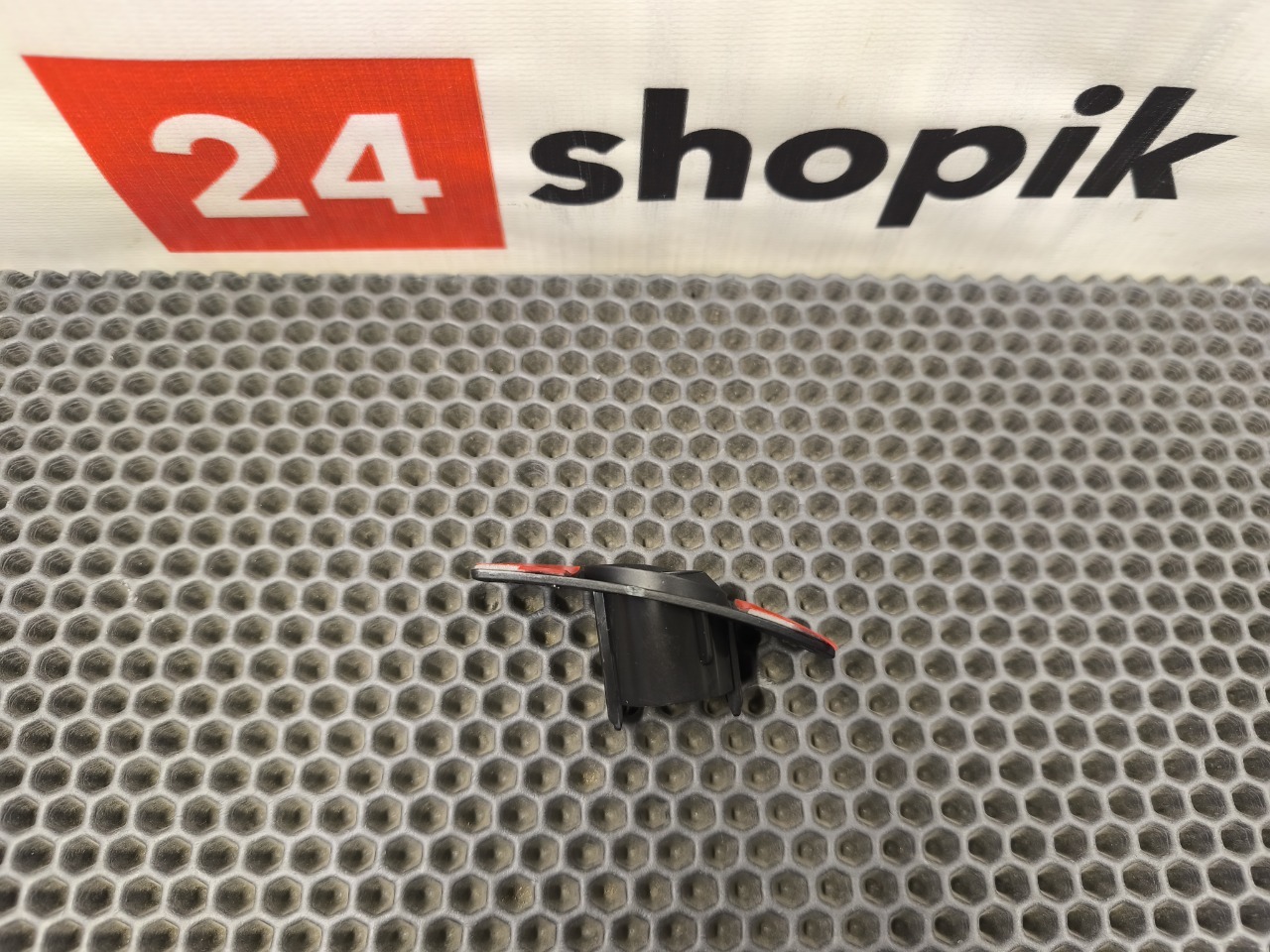 Кронштейн датчика парктроника, 2000 рублей, Красноярск