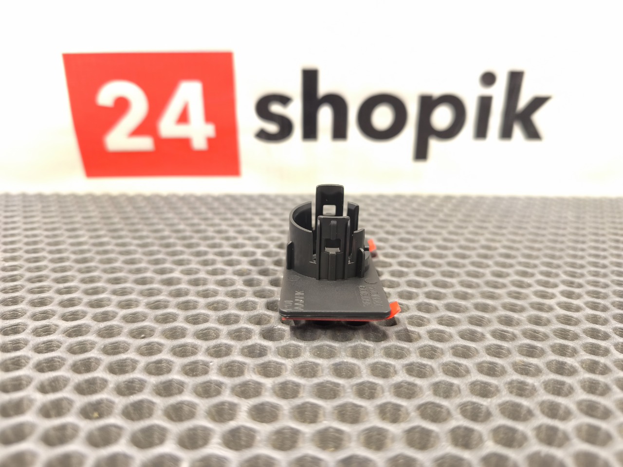 Кронштейн датчика парктроника, 2000 рублей, Красноярск