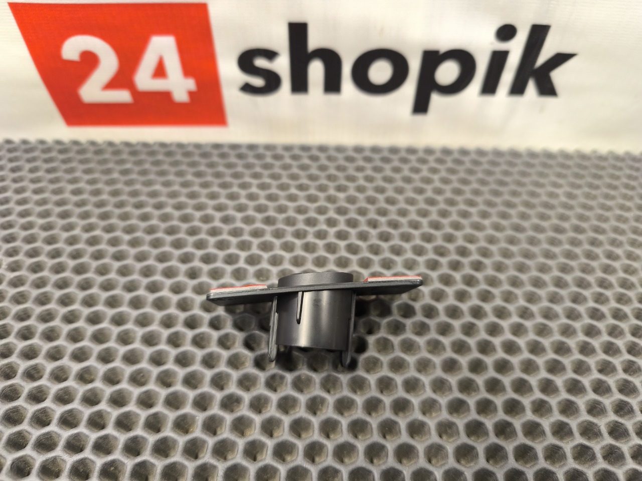 Кронштейн датчика парктроника, 2000 рублей, Красноярск