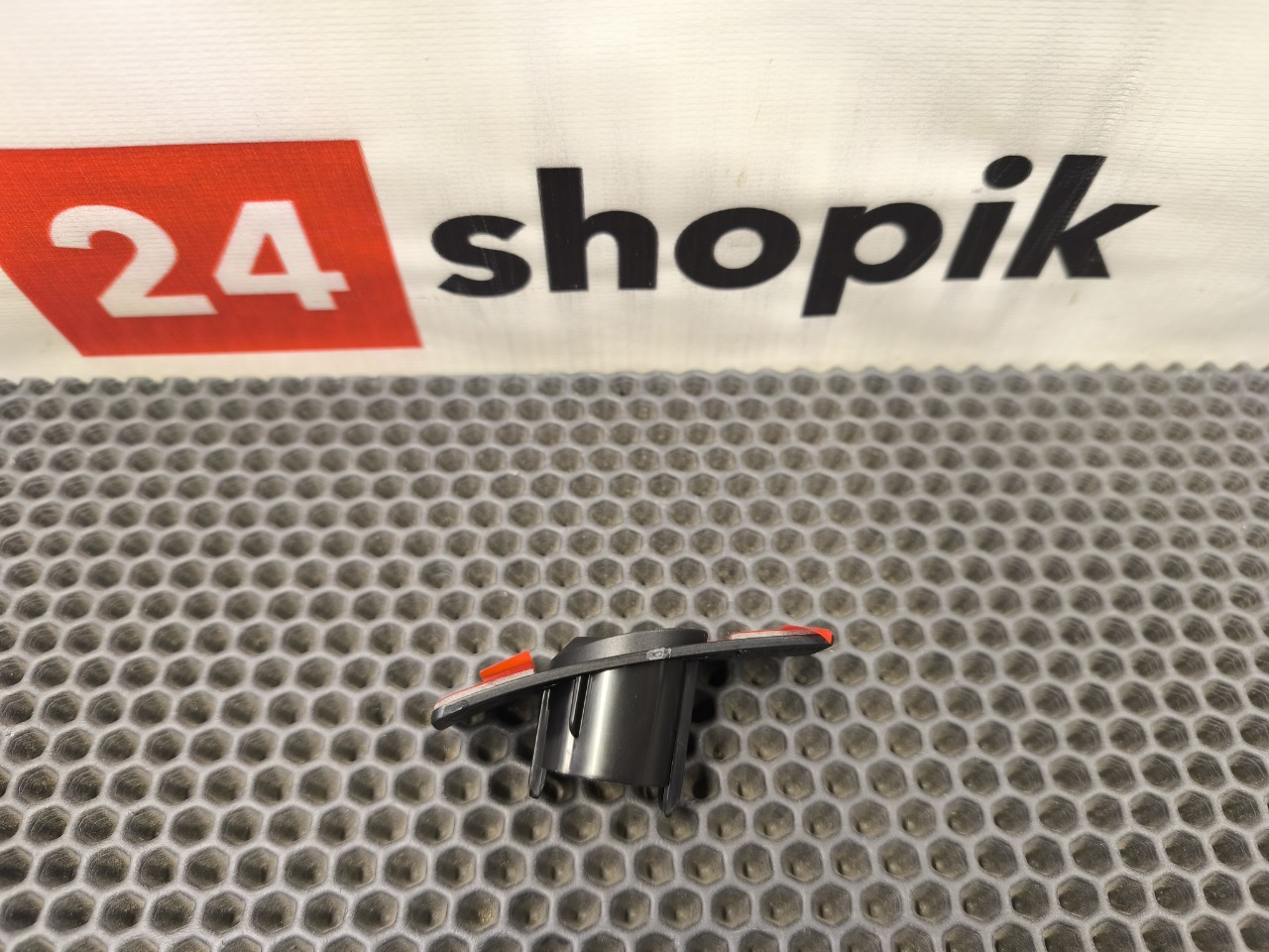 Кронштейн датчика парктроника, 2000 рублей, Красноярск