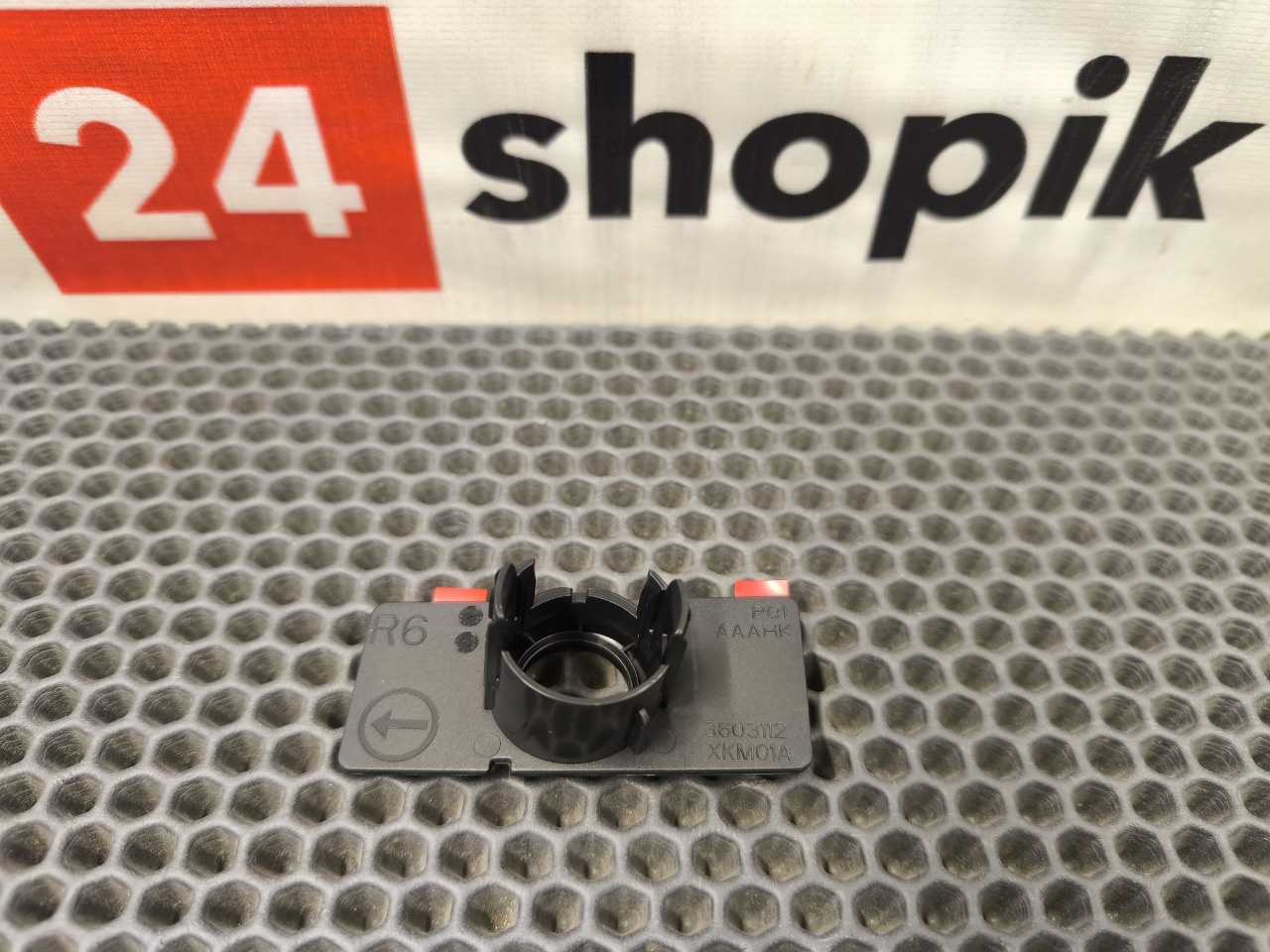 Кронштейн датчика парктроника, 2000 рублей, Красноярск