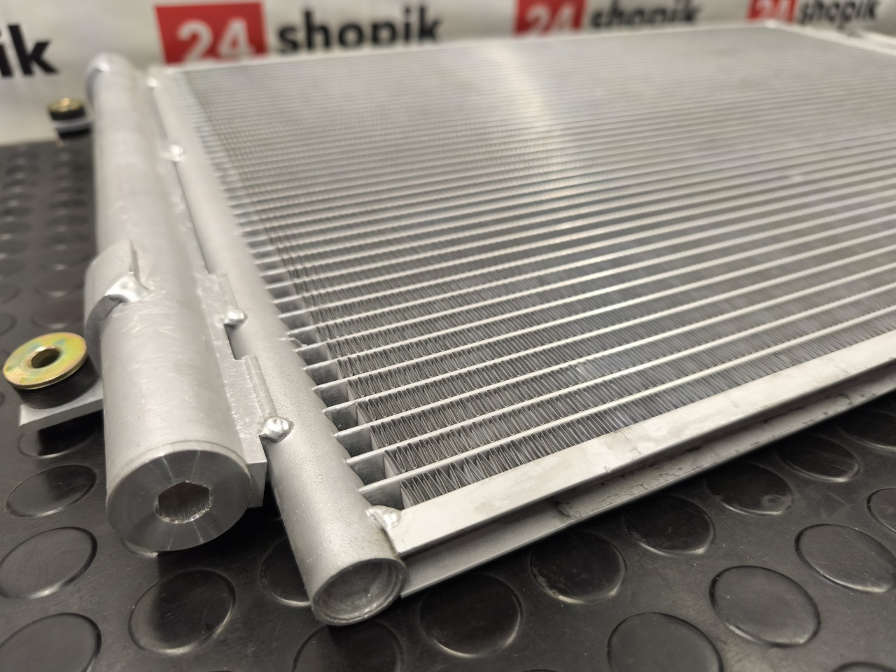 Радиатор кондиционера, 12000 рублей, Красноярск