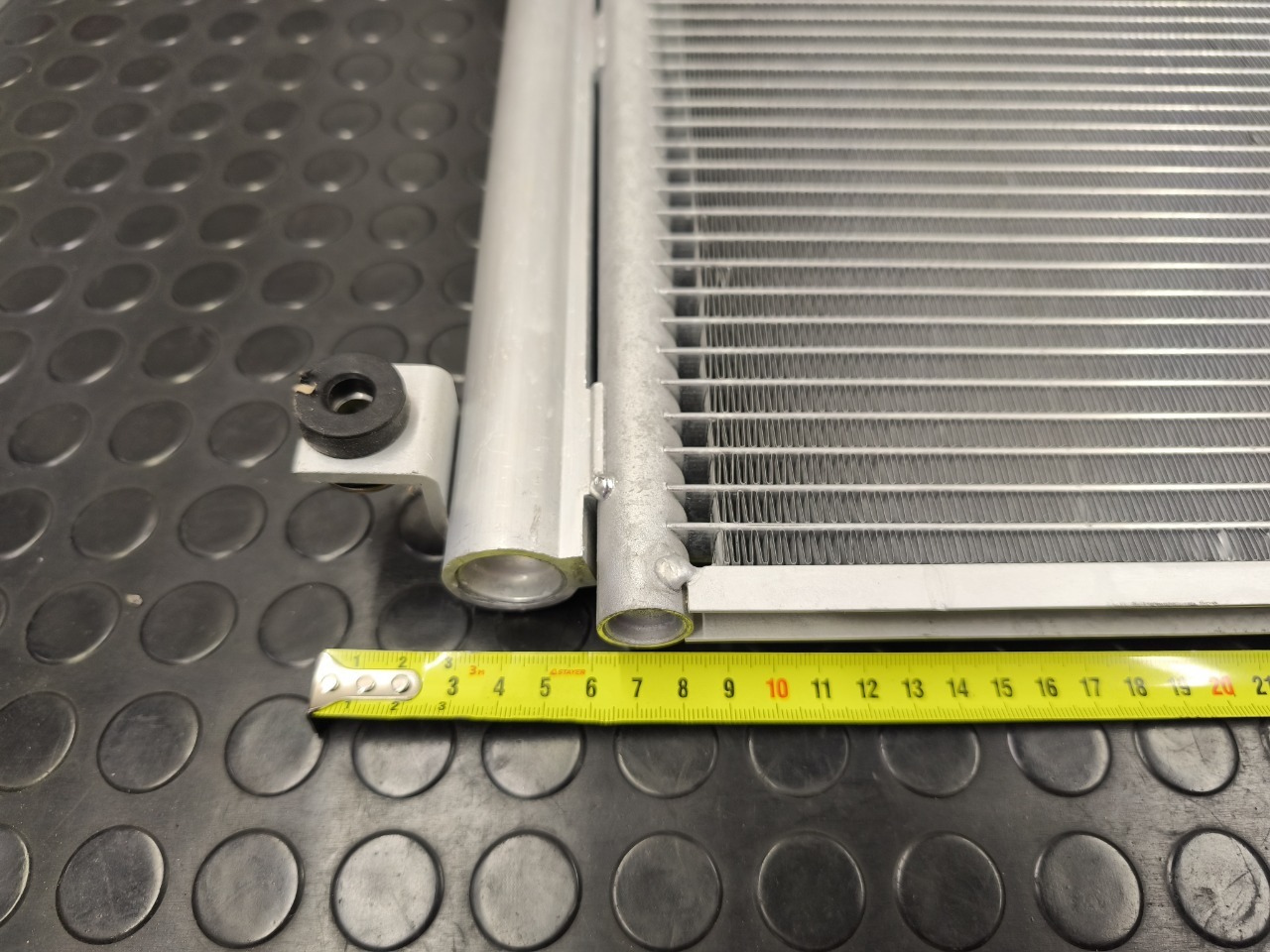 Радиатор кондиционера, 12000 рублей, Красноярск