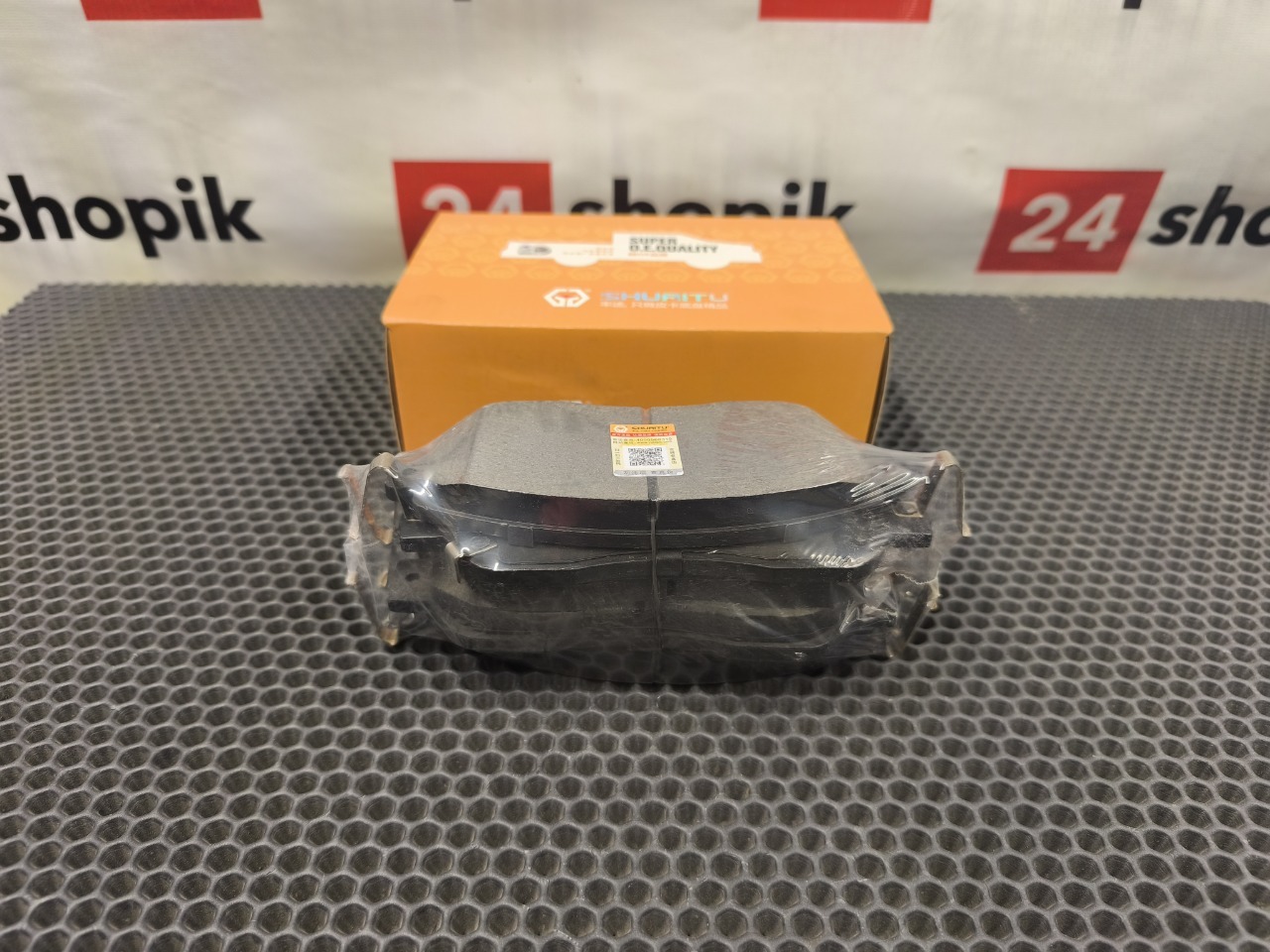 Тормозные колодки, 4000 рублей, Красноярск