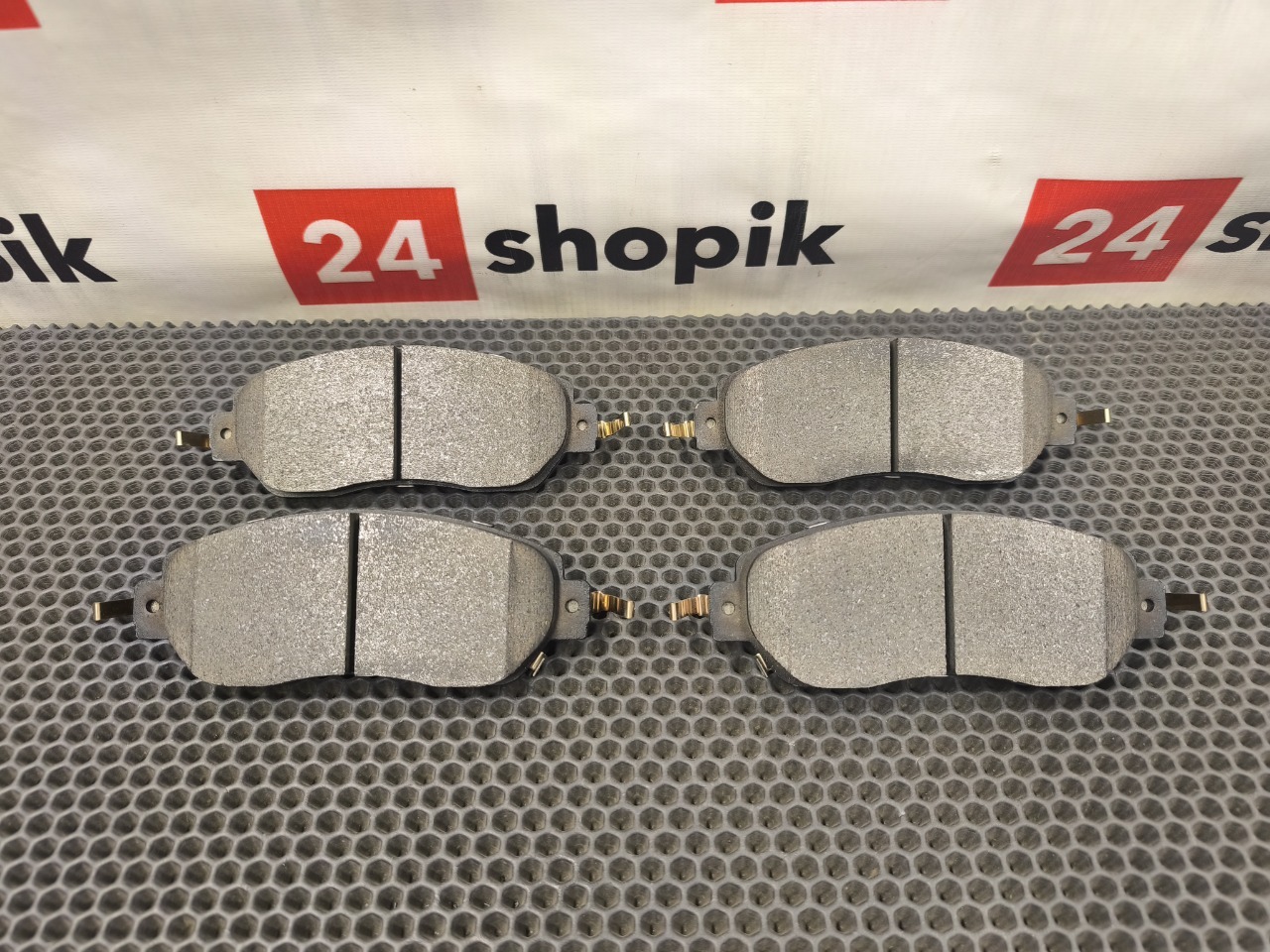 Тормозные колодки, 4000 рублей, Красноярск