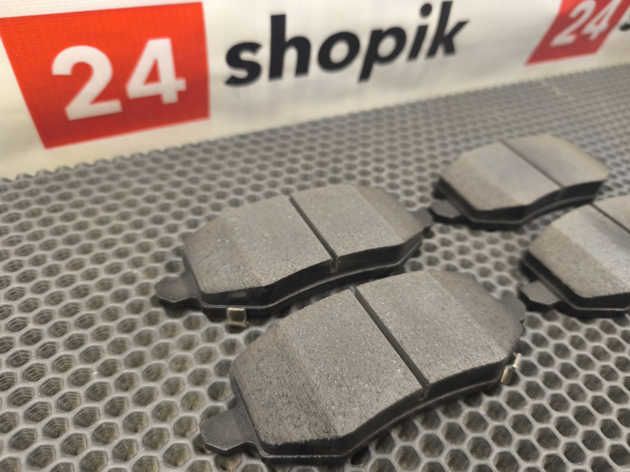 Тормозные колодки, 4500 рублей, Красноярск