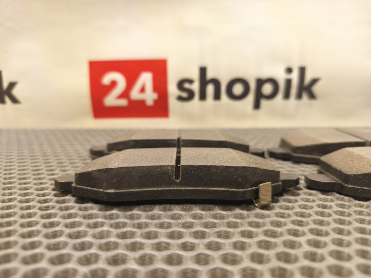 Тормозные колодки, 4500 рублей, Красноярск