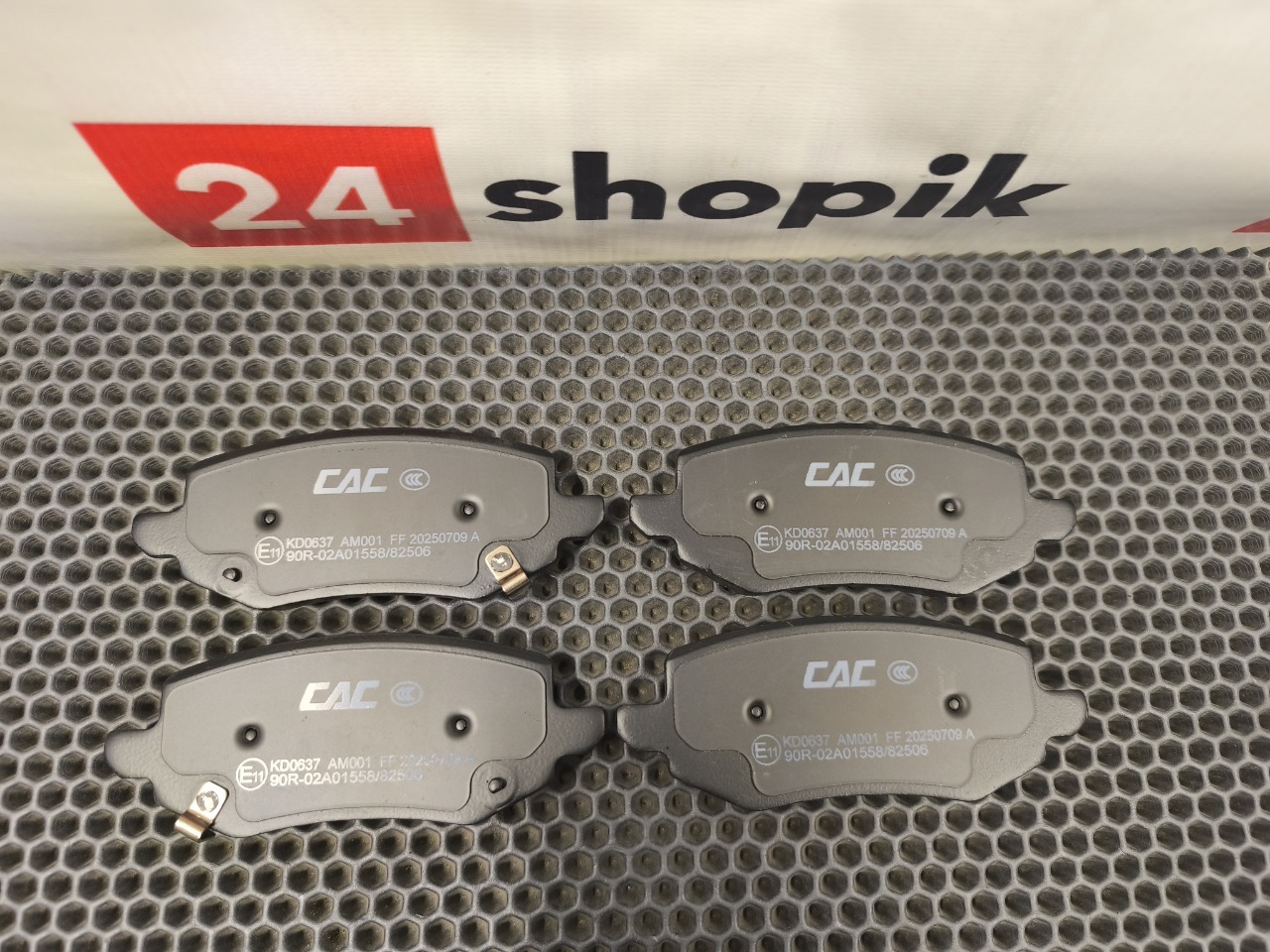 Тормозные колодки, 4500 рублей, Красноярск