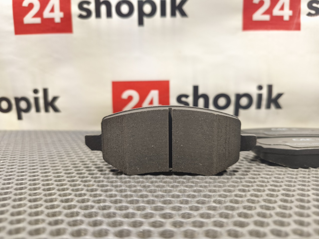 Тормозные колодки, 4500 рублей, Красноярск