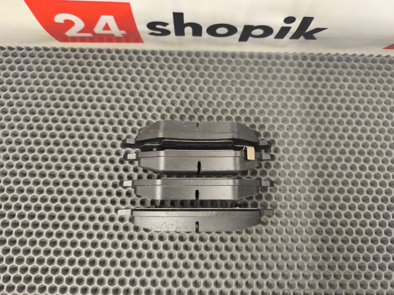 Тормозные колодки, 4500 рублей, Красноярск