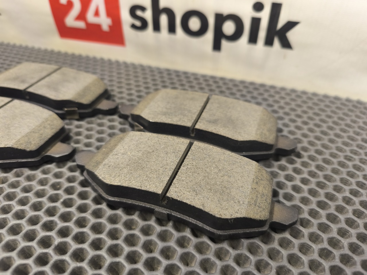 Тормозные колодки, 3500 рублей, Красноярск
